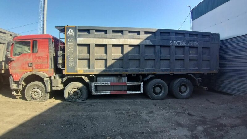 Howo T5G 8x4 Самосвал — фото 4