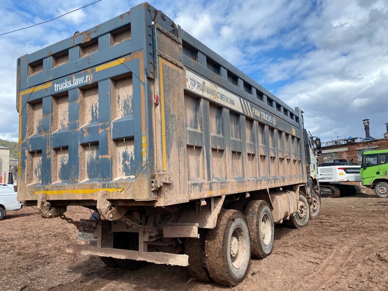 FAW J6 8x4 Самосвал — фото 11