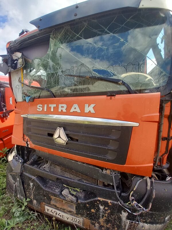 SITRAK C7H 8x4 Самосвал — фото 1