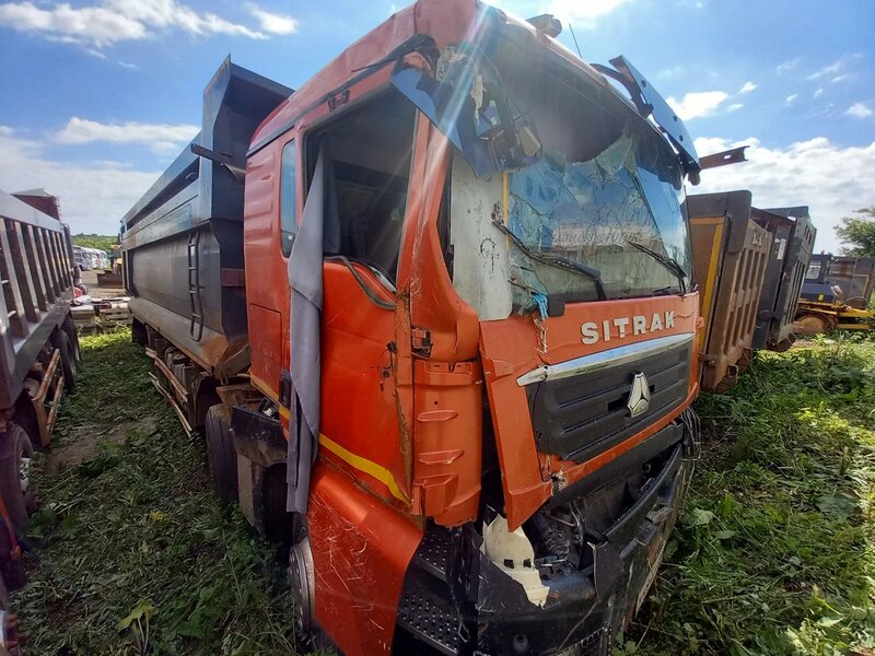 SITRAK C7H 8x4 Самосвал — фото 2
