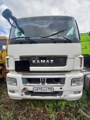 КамАЗ 65206 6x4 Седельный тягач