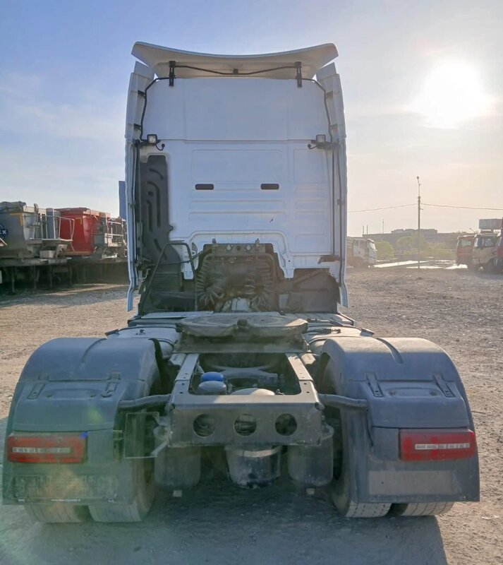 MAN TGX 4x2 Седельный тягач — фото 4