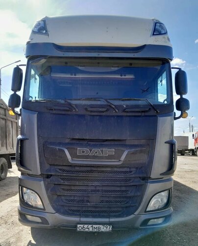 DAF XF 4x2 Седельный тягач