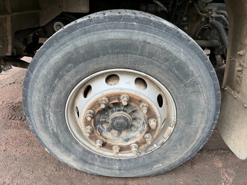 Shacman (Shaanxi) SX 8x4 Самосвал — фото 9