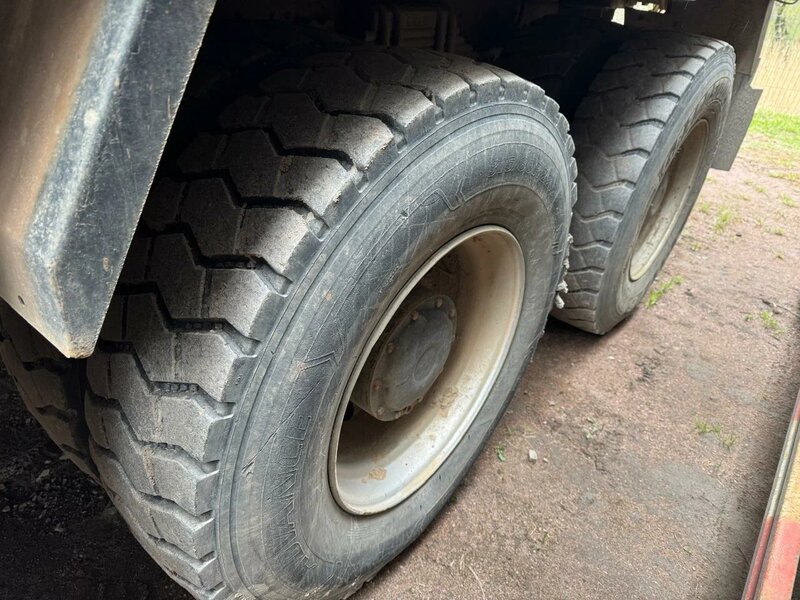 Shacman (Shaanxi) SX 8x4 Самосвал — фото 11