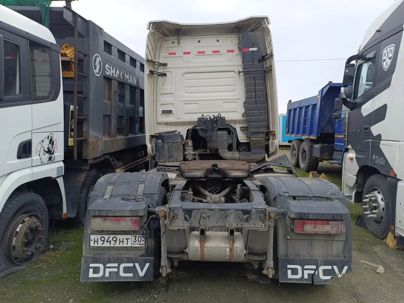 DongFeng DFH 4x2 Седельный тягач — фото 4