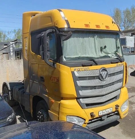 Foton AUMAN 4x2 Седельный тягач — фото 2
