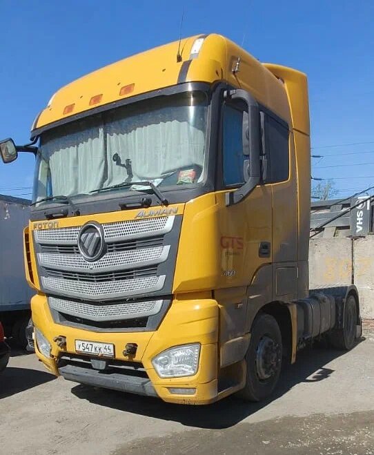 Foton AUMAN 4x2 Седельный тягач — фото 3