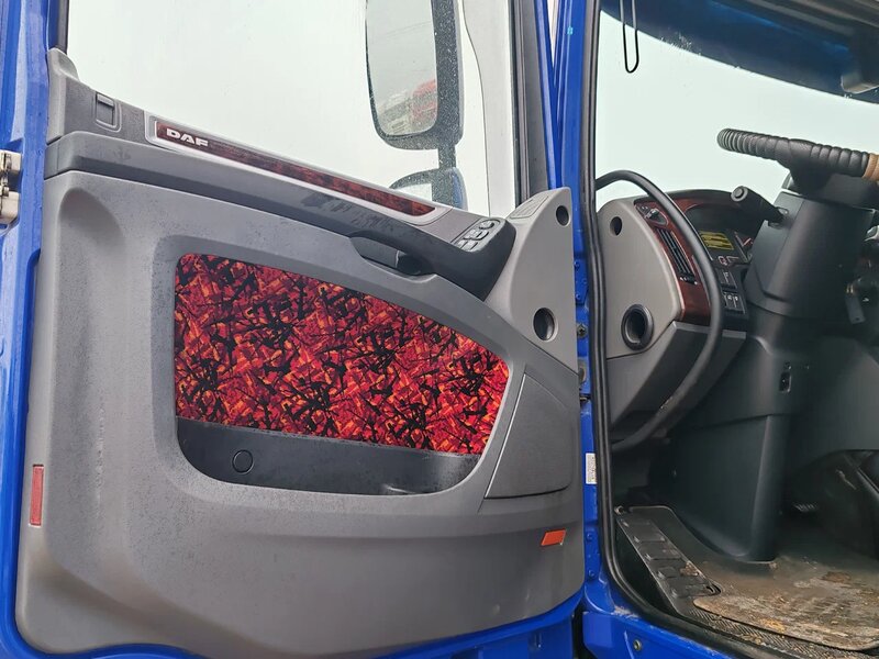 DAF XF 6x2 Седельный тягач — фото 9
