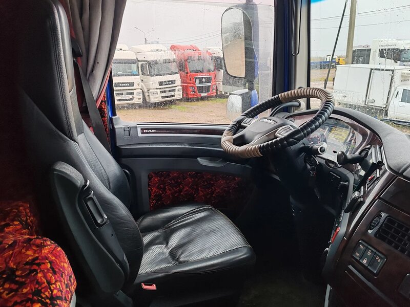DAF XF 6x2 Седельный тягач — фото 13