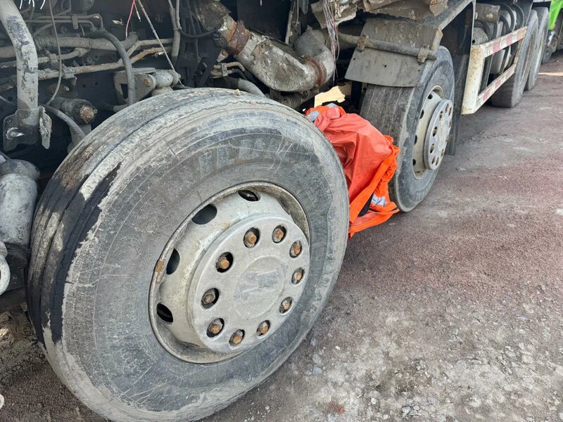 Shacman (Shaanxi) SX 8x4 Самосвал — фото 11