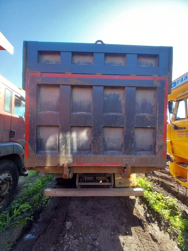 Howo T5G 8x4 Самосвал — фото 8