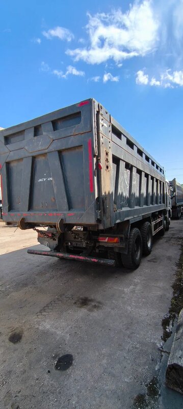 Shacman (Shaanxi) SX 8x4 Самосвал — фото 4