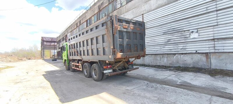 Shacman (Shaanxi) SX 8x4 Самосвал — фото 7