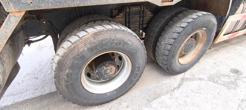 Shacman (Shaanxi) SX 8x4 Самосвал — фото 13