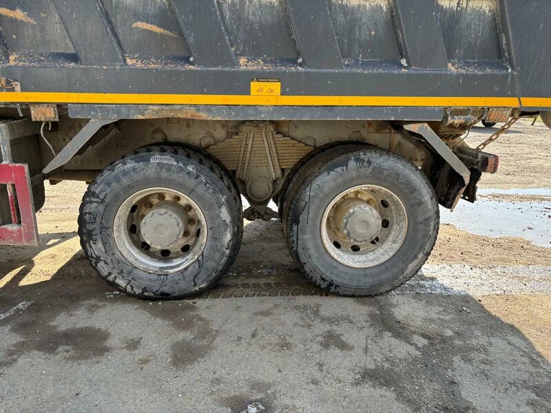 Howo ZZ 8x4 Самосвал — фото 7