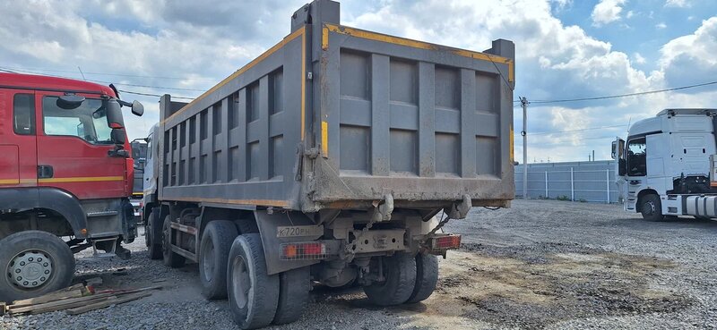 DongFeng KC 8x4 Самосвал — фото 5