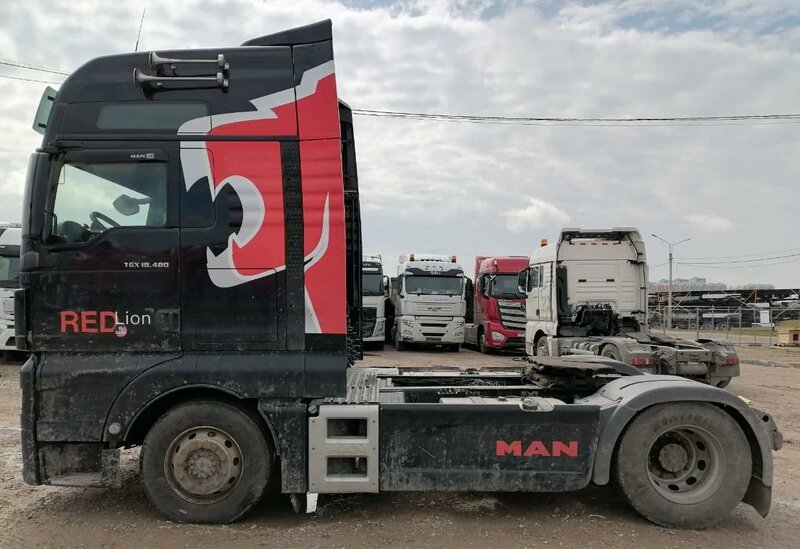 MAN TGX 4x2 Седельный тягач — фото 2