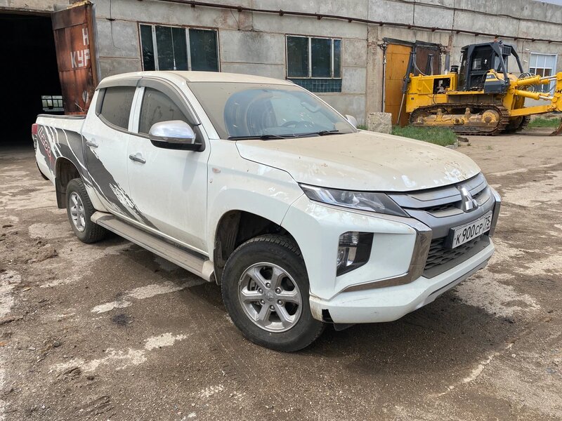 Mitsubishi L200 — фото 3