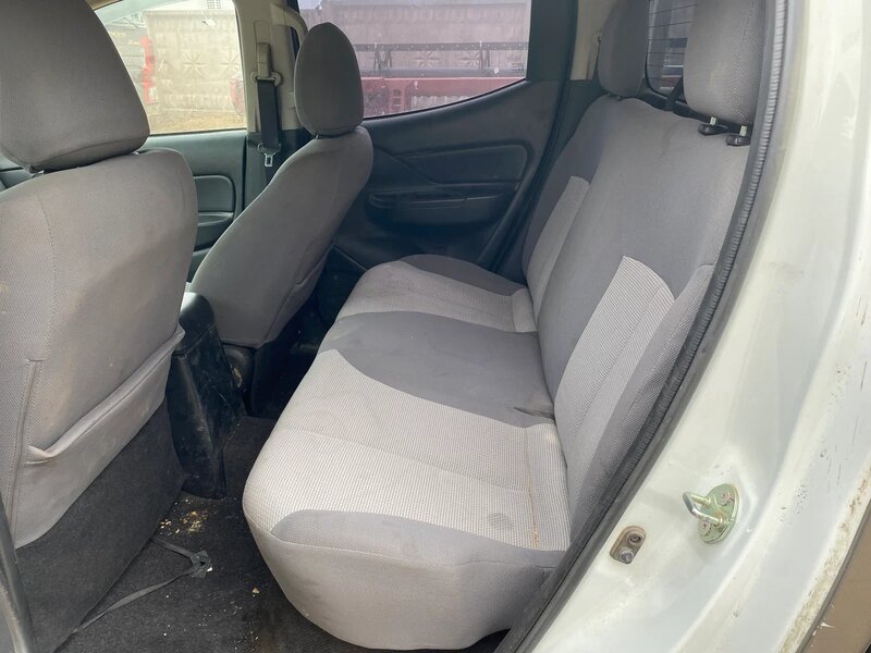 Mitsubishi L200 — фото 10