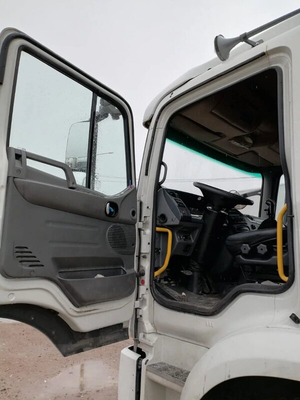 JAC N200 4x2 Изотермический/рефрижератор с гидробортом — фото 5