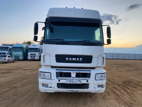 КамАЗ 5490 4x2 Седельный тягач
