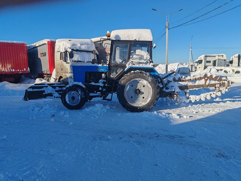 Блюминг БЛ-1800 на базе Беларус 82.1 Траншеекопатель — фото 6