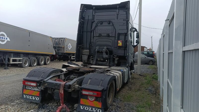 Volvo FH 4x2 Седельный тягач — фото 6