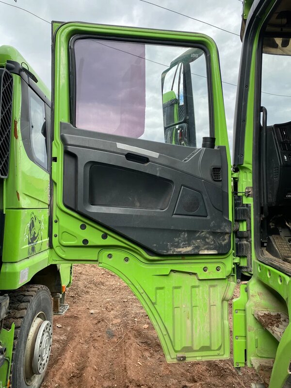 Shacman (Shaanxi) SX 6x6 Самосвал — фото 4