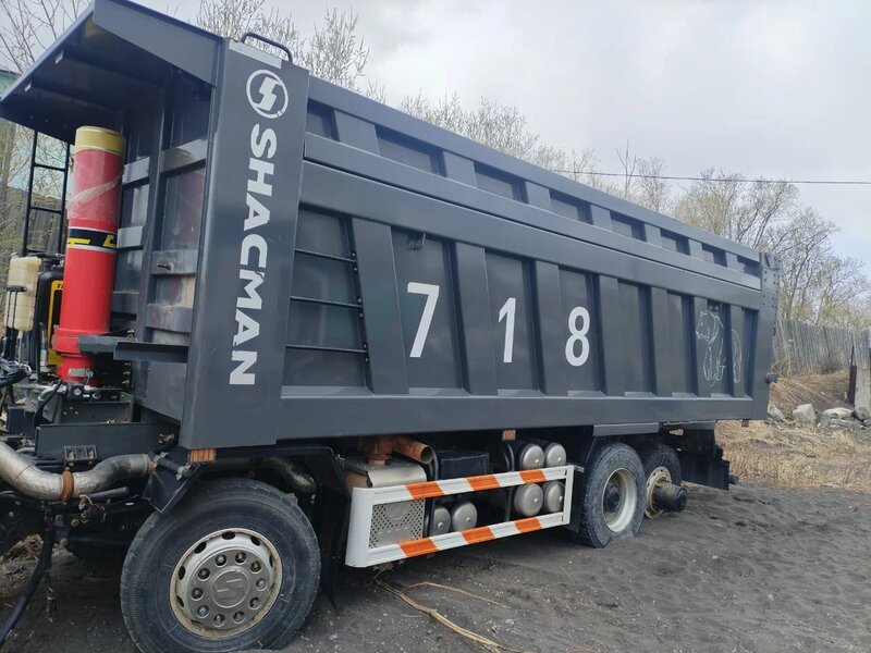 Shacman (Shaanxi) SX 8x4 Самосвал — фото 5