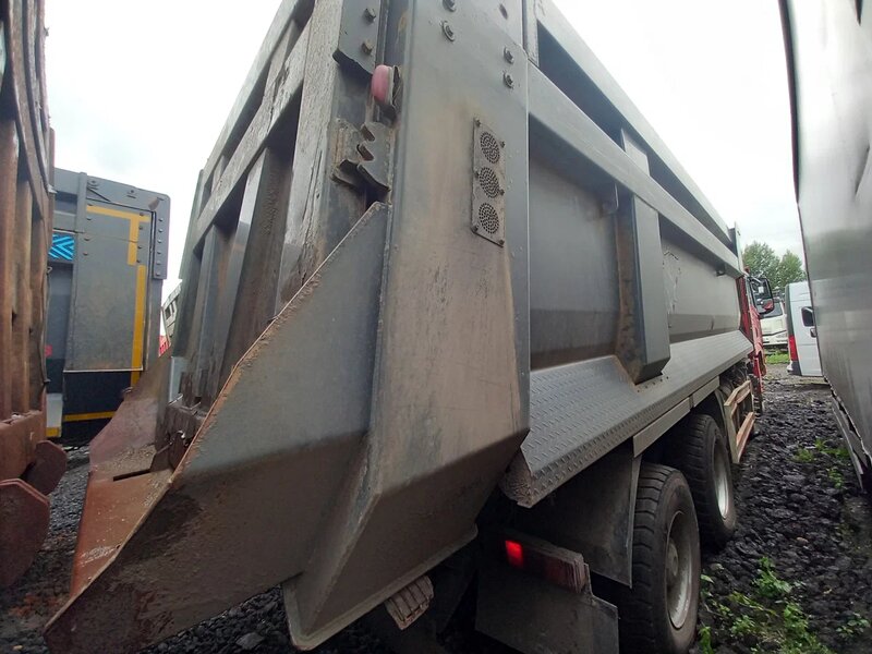 Shacman (Shaanxi) SX 8x4 Самосвал — фото 4