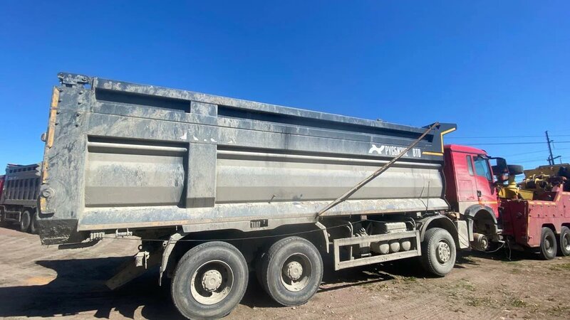 Howo T5G 8x4 Самосвал — фото 5