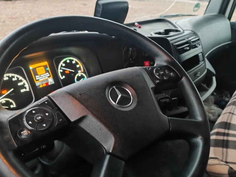Mercedes-Benz ATEGO 4x2 Бортовой (Евроборт) с гидробортом — фото 11