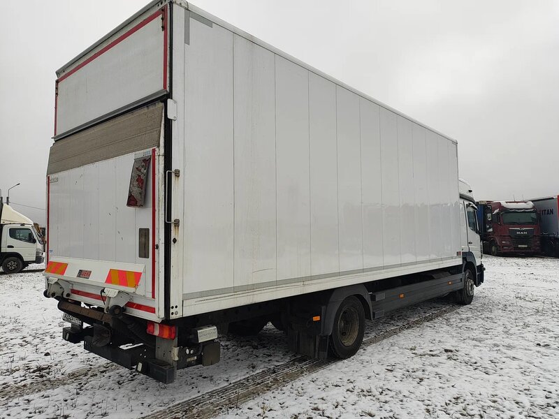Mercedes-Benz ATEGO 4x2 Промтоварный с гидробортом — фото 7