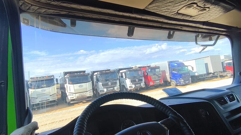 Shacman (Shaanxi) SX 8x4 Самосвал — фото 5