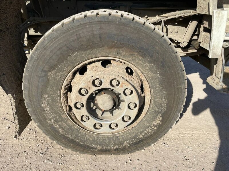 FAW J6 6x4 Бортовой с КМУ — фото 11