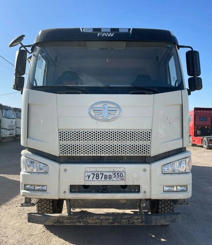 FAW J6 6x4 Бортовой с КМУ