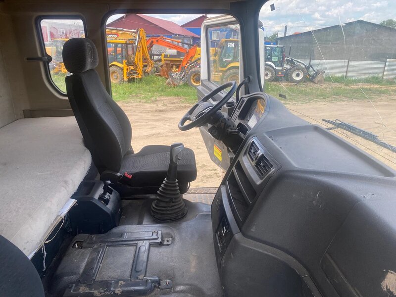 Shacman (Shaanxi) SX 8x4 Самосвал — фото 14
