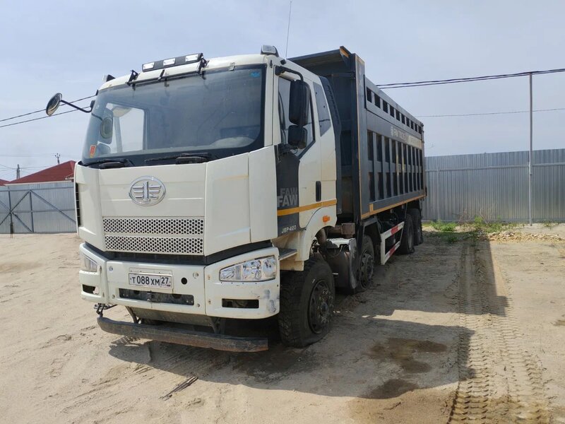 FAW CA 3310 8x4 Самосвал — фото 2