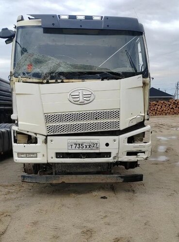 FAW CA 3310 8x4 Самосвал