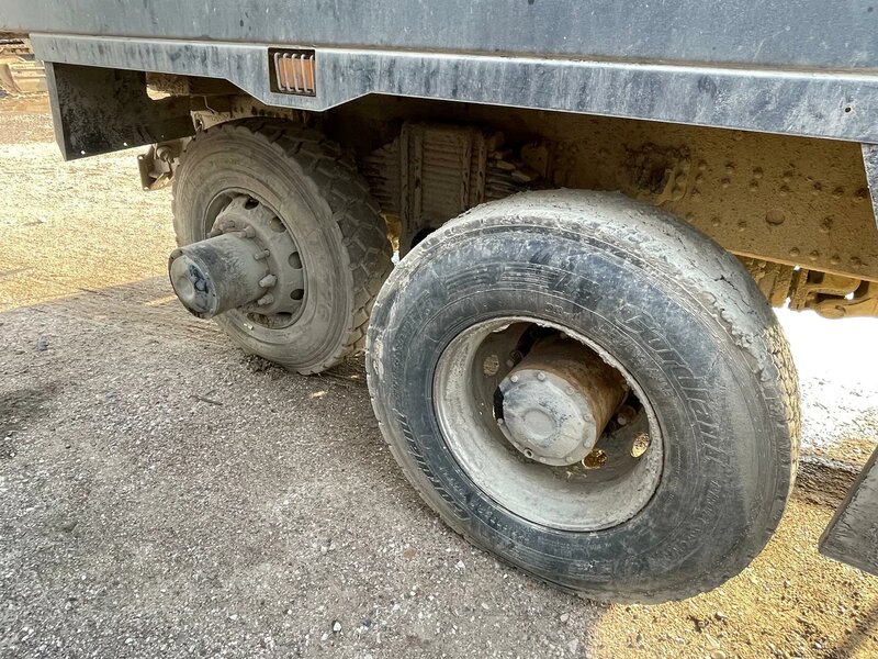 Shacman (Shaanxi) SX 8x4 Самосвал — фото 11