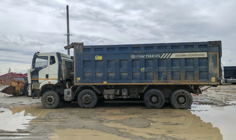 FAW CA 3310 8x4 Самосвал — фото 4