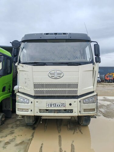 FAW CA 3310 8x4 Самосвал