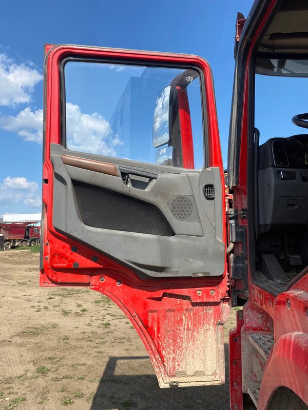 Shacman (Shaanxi) SX 8x4 Самосвал — фото 9