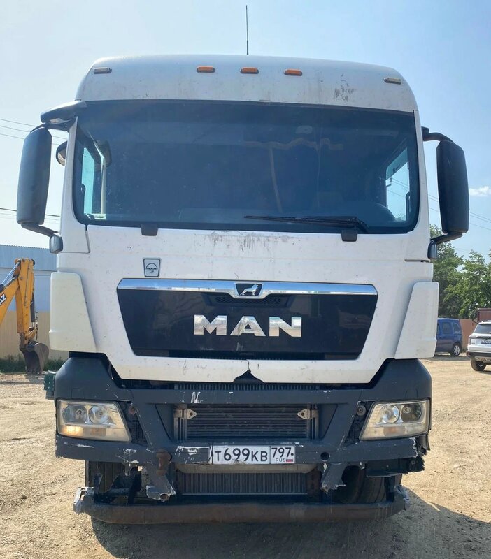 MAN TGX 4x2 Седельный тягач — фото 1