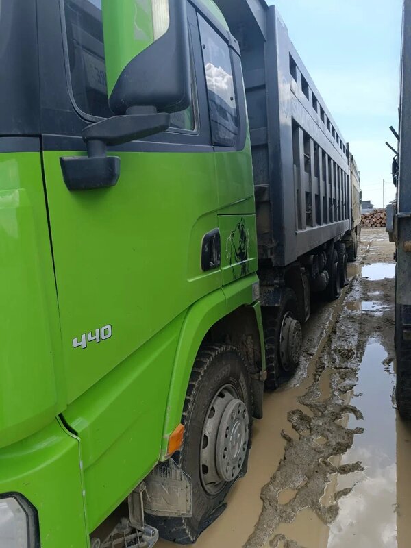 Shacman (Shaanxi) SX 8x4 Самосвал — фото 3
