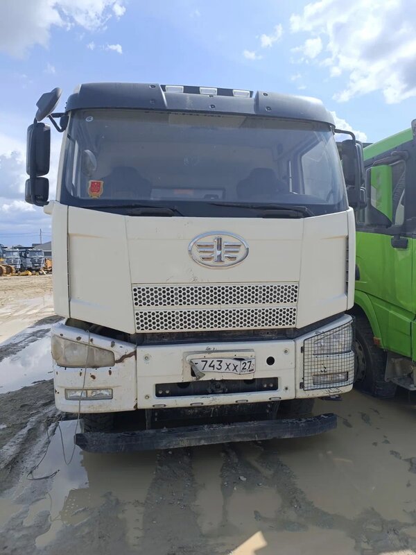 FAW CA 3310 8x4 Самосвал — фото 1
