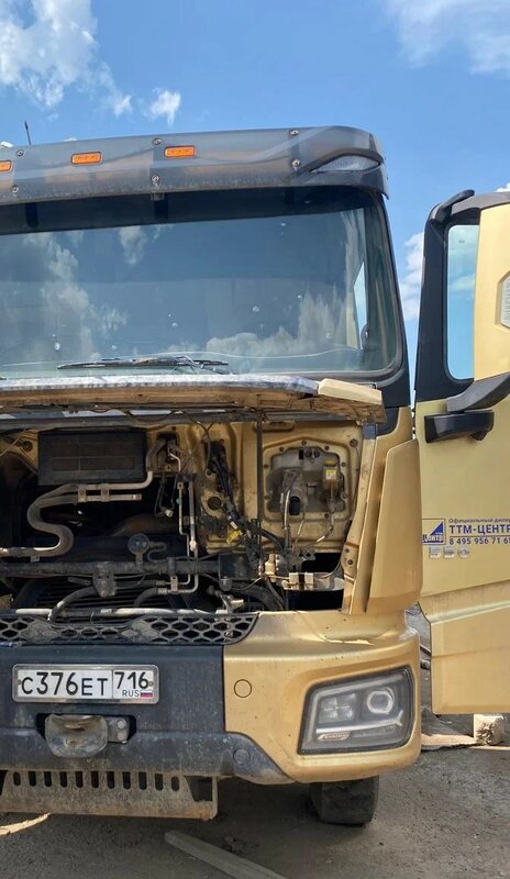 Shacman (Shaanxi) SX 8x4 Самосвал — фото 1