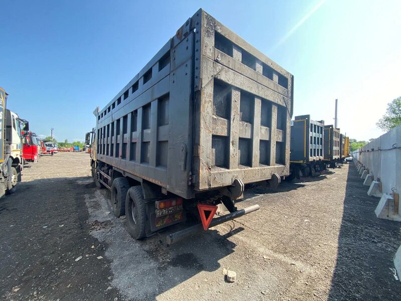 Shacman (Shaanxi) SX 8x4 Самосвал — фото 4