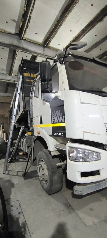 FAW J6 6x6 Самосвал — фото 4